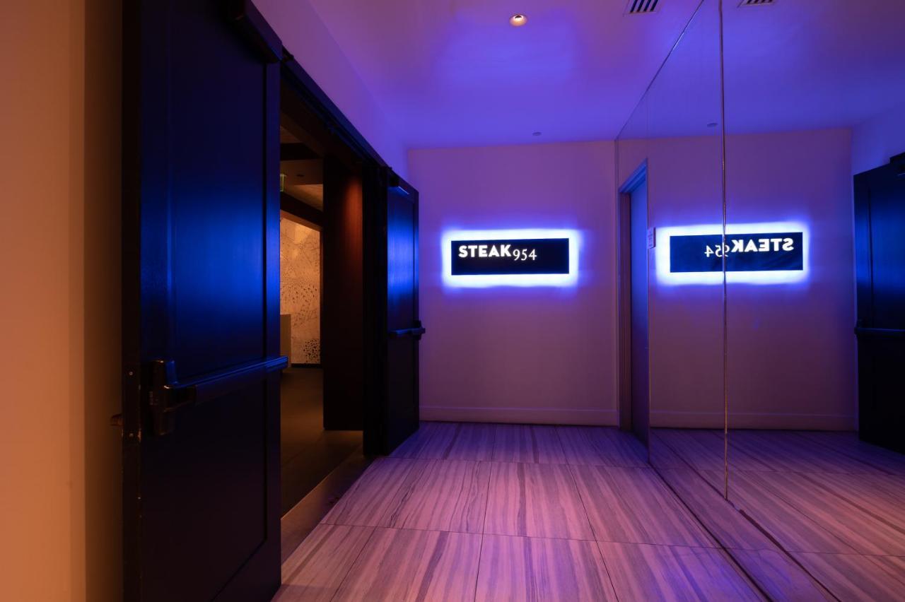 W Residences Fort Lauderdale Luxury Suites Across From Fort Lauderdale Beach ภายนอก รูปภาพ